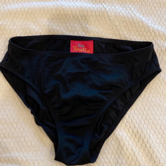 Black bikini bottoms. Pure Paradise. Size small. Reposh. - Picture 1 of 5